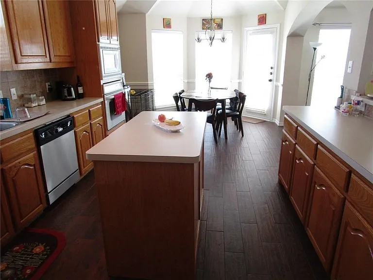 7312 High Point Dr — Photo 14