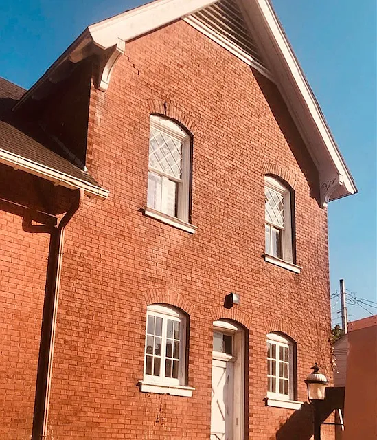 Historical Building - 19 2nd St #1