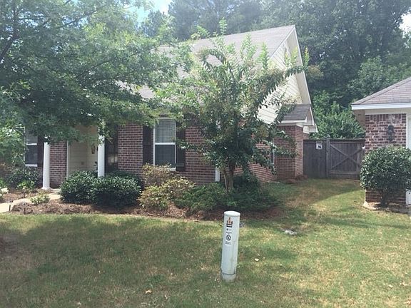5th image of 114 Basswood Cir