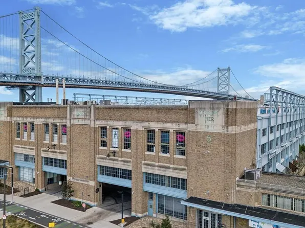 7 N Chris Columbus Blvd APT 119, Philadelphia, PA 19106