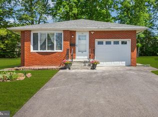 44 Gardenia Way, Toms River, NJ