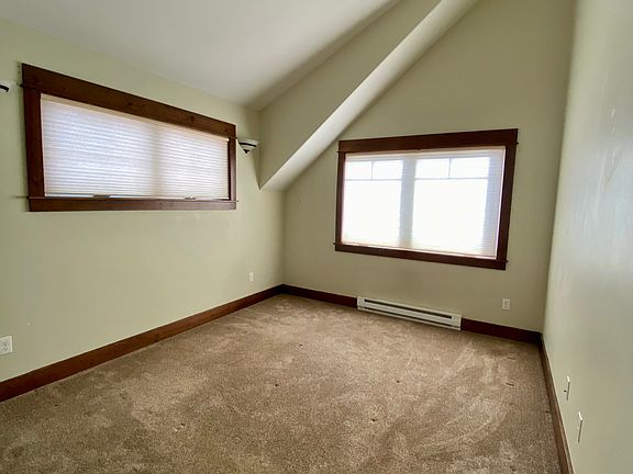 5th image of 4414 Brisbin St #B