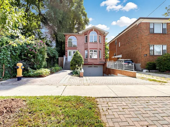 15 Woodville Ave, Toronto, ON M4K 2J5