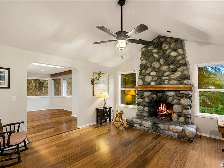 11922 Issaquah Hobart Rd SE — Photo 18