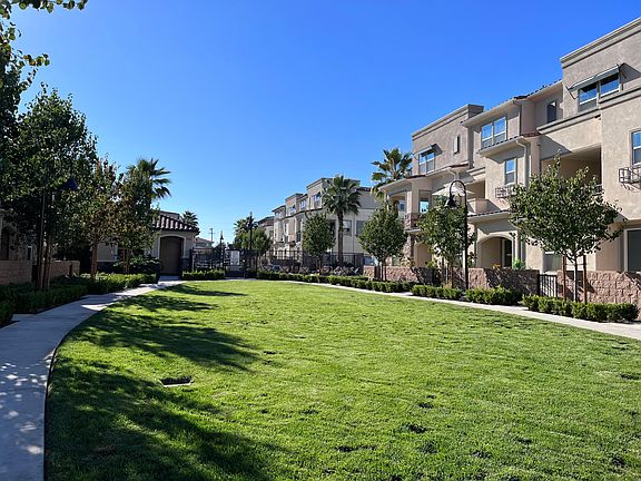 5th image of 1601 Saint Simon Cir #C
