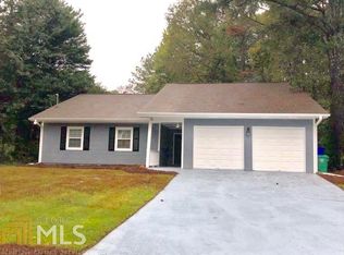 622 Pennylake Ct, Stone Mountain, GA 30087