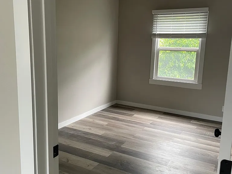 544 S Donovan St #A — Photo 20