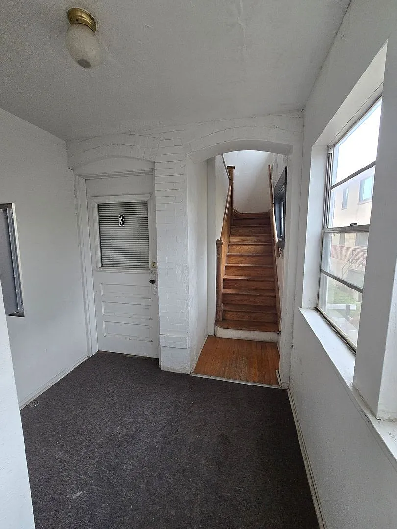 1036 14th — Photo 2