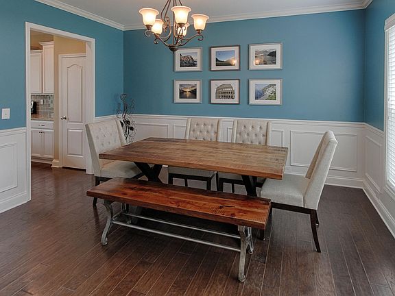 5th image of 1143 Looking Glass Ln
