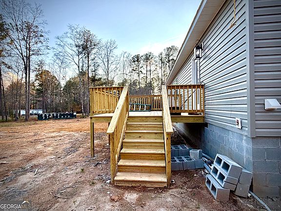 5th image of 149 Newby Rd