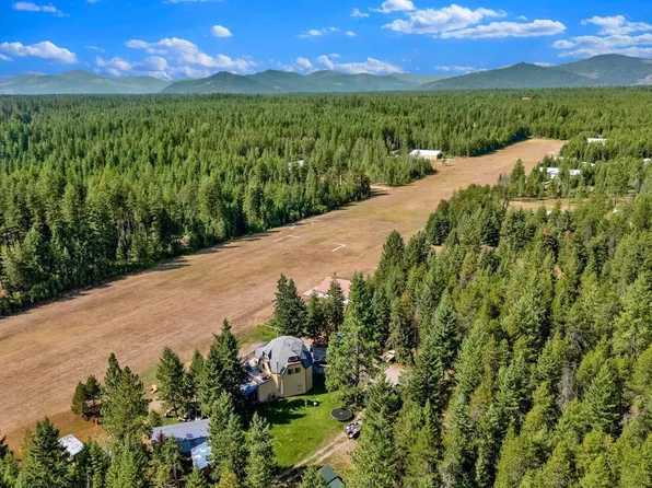 590 Skyhawk Dr, Spirit Lake, ID 83869