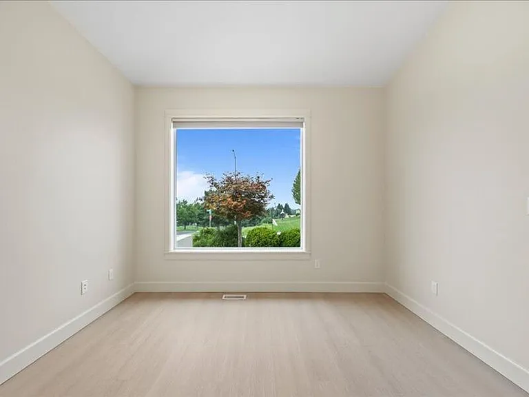 8731 W Skagit Ave — Photo 6