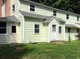 25 Mills Ln, Easton, CT 06612