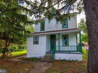 18 Old River Rd, Birdsboro, PA 19508