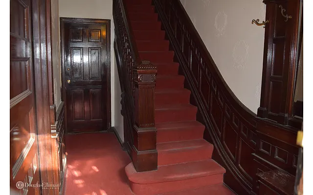 Rented by Douglas Elliman | media 21