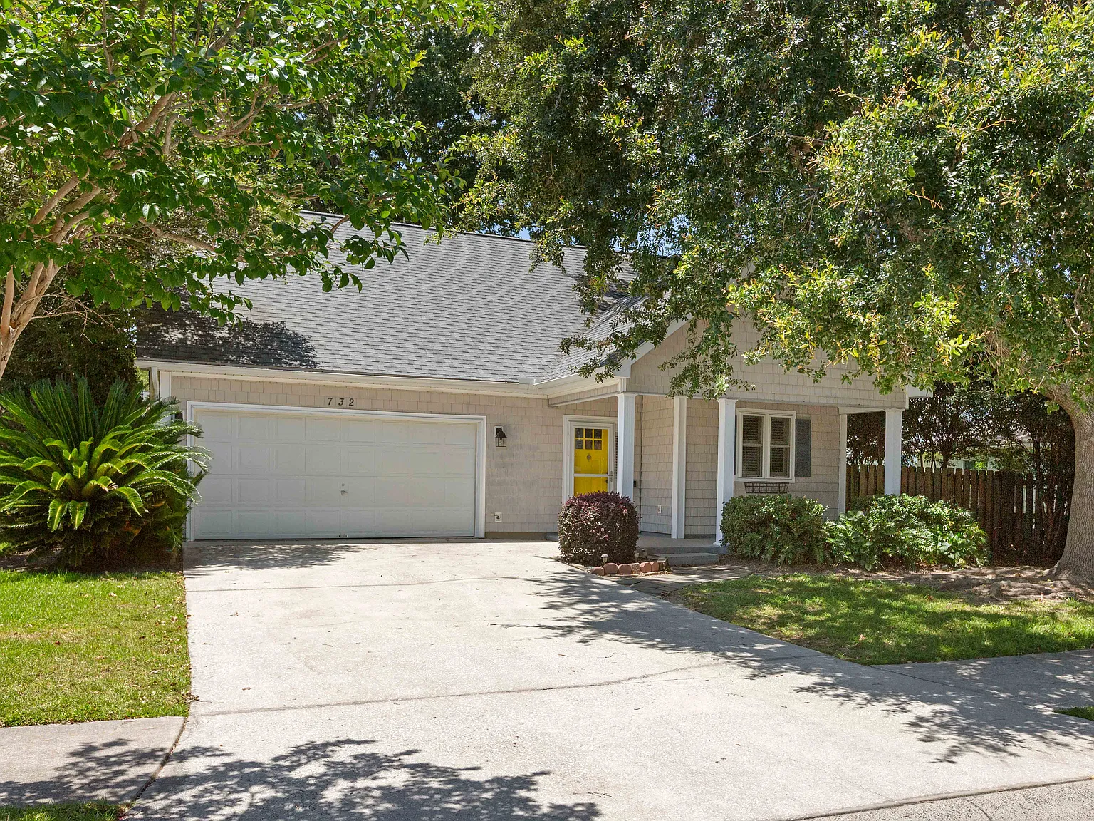 4 bed, 2089 sqft, $3,650 — Photo 3