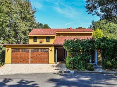 6 Arbolado Ct, Orinda, CA, 94563