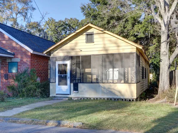 2130 E Gwinnett St, Savannah, GA 31404