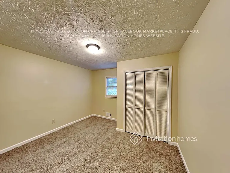 133 Fox Ridge Ct — Photo 13