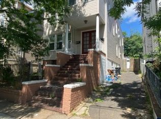169 Goodwin Ave, Newark, NJ 07112