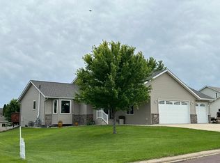 204 James Dr, Elysian, MN 56028