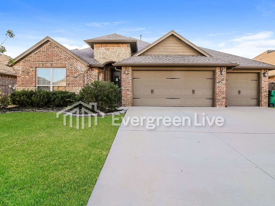 1st image of 6513 Bentley Dr