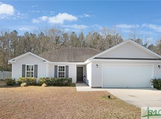 35 Bonnie Cir, Ellabell, GA 31308