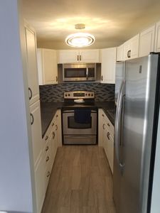 329 Geneva Ave N APT 419, Oakdale, MN, 55128