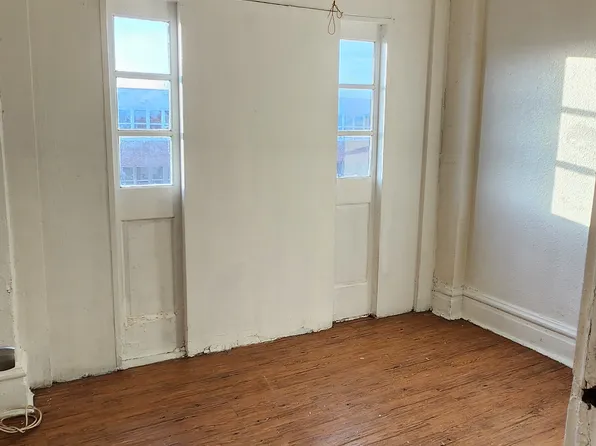 1388 Clara Ave Floor 2, Saint Louis, MO 63112