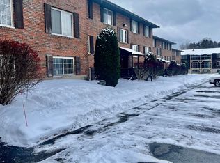 580 Seneca St #E-4, Oneida, NY 13421