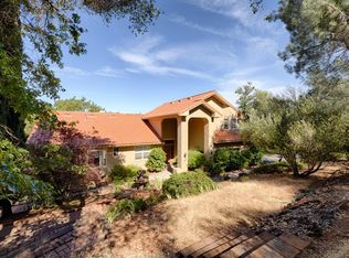 1789 Raccoon Hollow Ln, Auburn, CA 95603