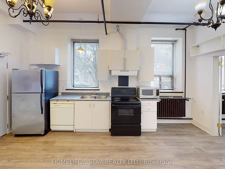 1152 Gerrard St E #201 — Photo 3