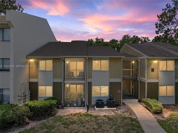 13285 Arbor Pointe Cir APT 101, Tampa, FL 33617