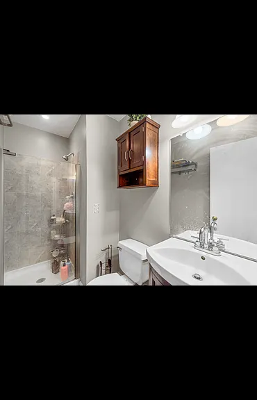 539 Congressional Dr — Photo 3