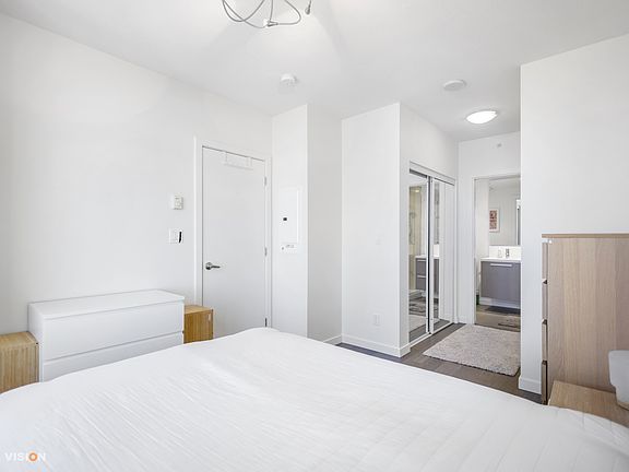 2nd image of 6333 Silver Ave #5008
