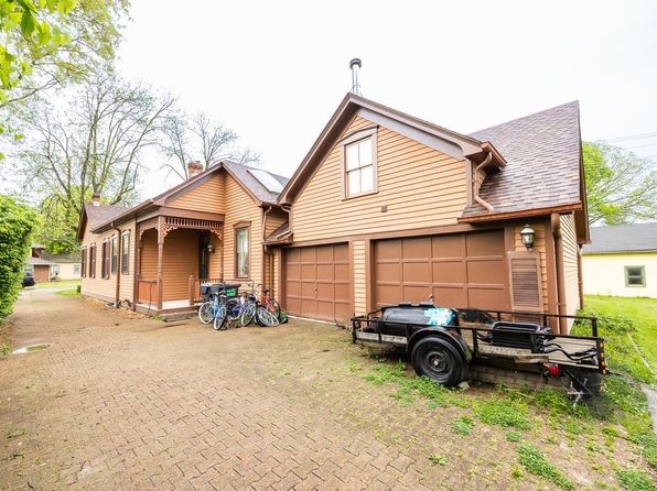 104 W State St, Mascoutah, IL 62258