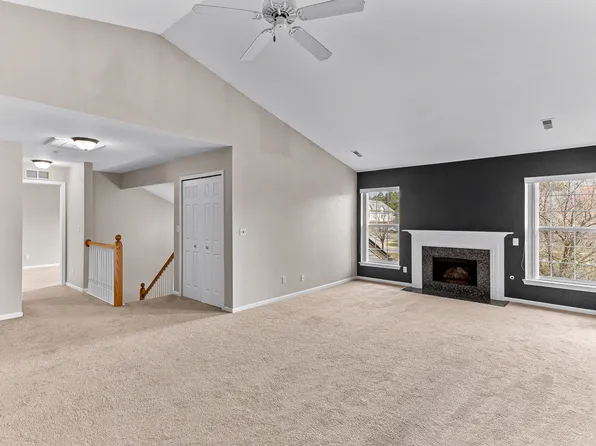 3553 Oakmonte Blvd, Rochester, MI 48306