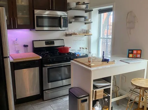 154 Lefferts Place image 1 of 6