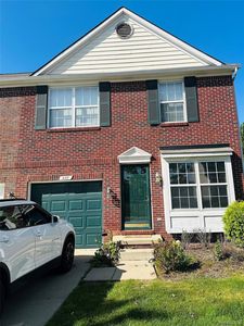 227 Tucker St, Pontiac, MI, 48341