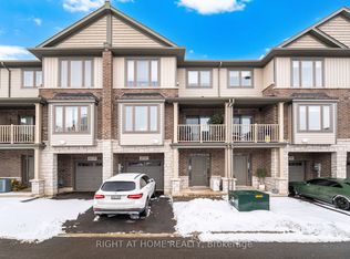 19 Picardy Dr #61, Hamilton, ON L8J 2T3