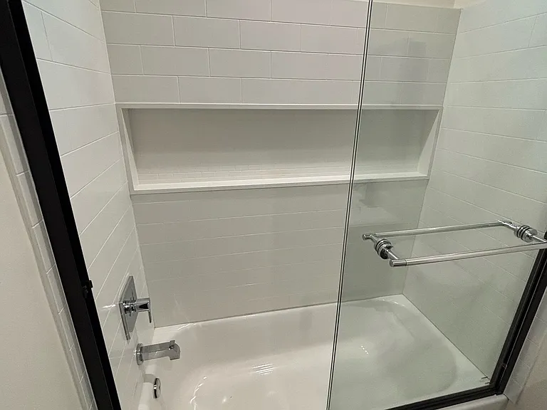 548 Barbara Ave — Photo 9
