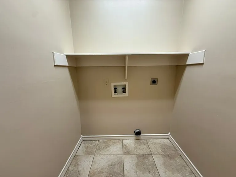 710 Alta Vista Dr — Photo 7