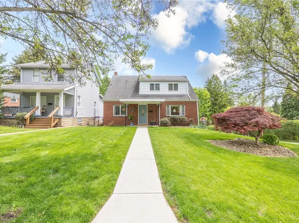 500 11th St, Oakmont, PA 15139