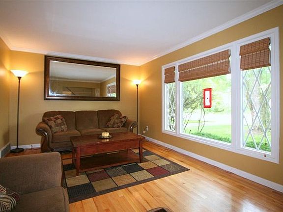 5th image of 2912 Brandywine Dr