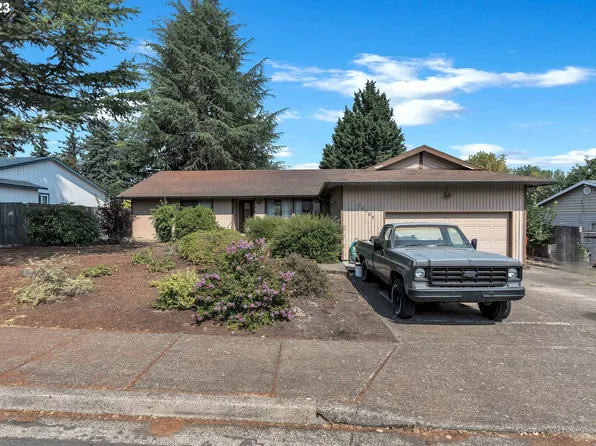 20385 SW Skiver Dr, Beaverton, OR 97078