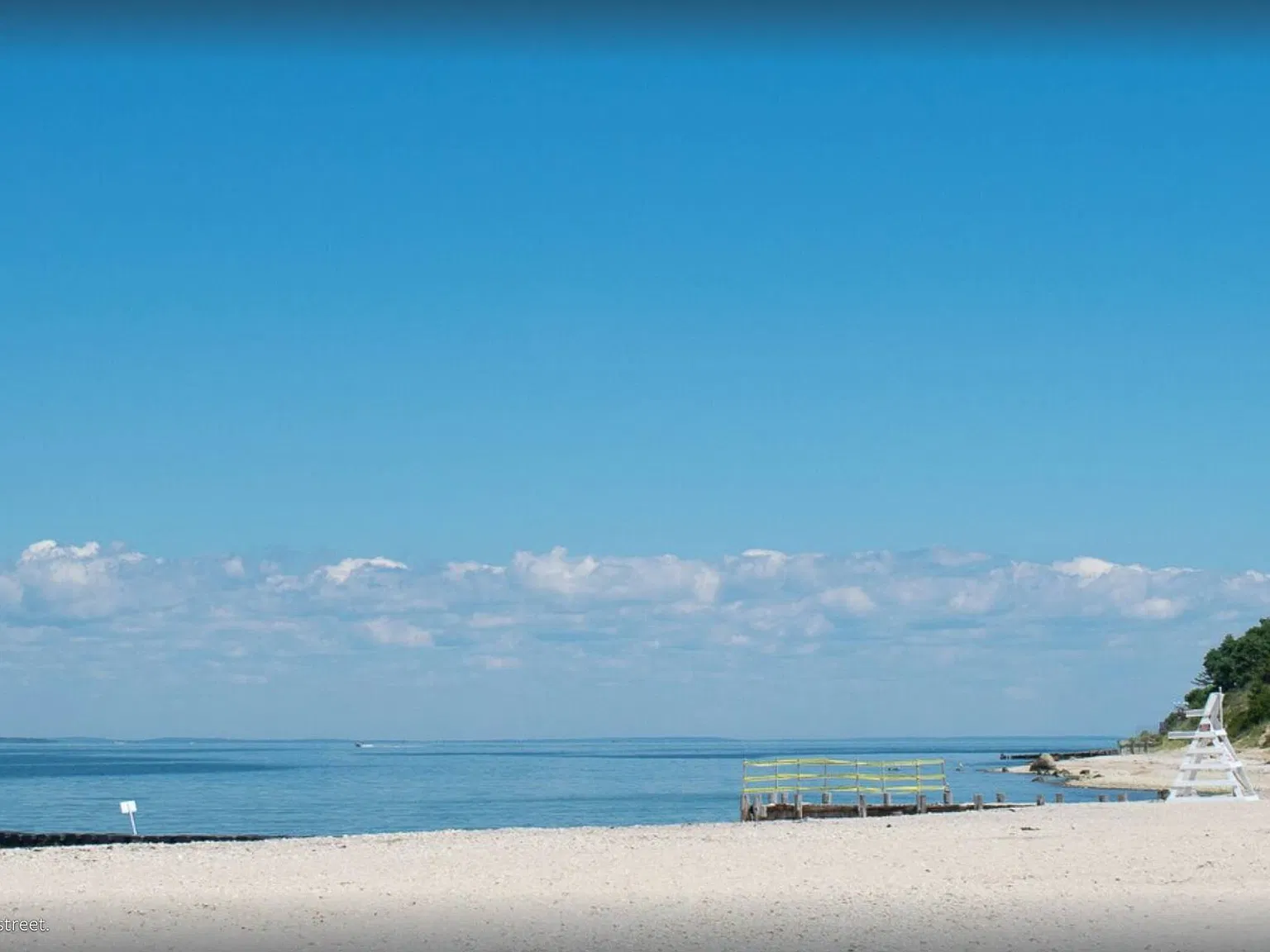Off-Season at the Bay in East Hampton — Photo 3
