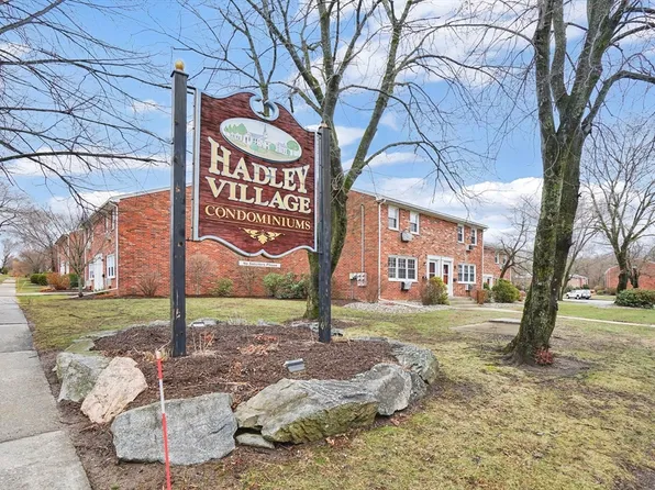 540 Granby Rd #131, South Hadley, MA 01075