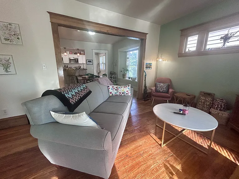 260 Eastern Ave SE #1 — Photo 8