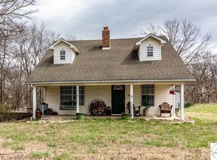 940 NE 981st Rd, Windsor, MO 65360