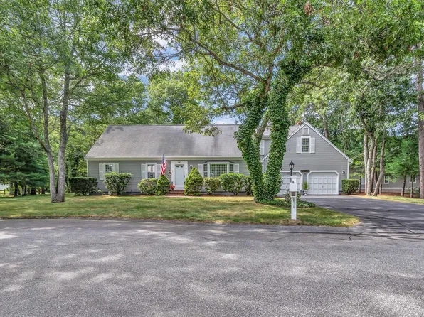 25 Wiley Post Lane, East Falmouth, MA 02536